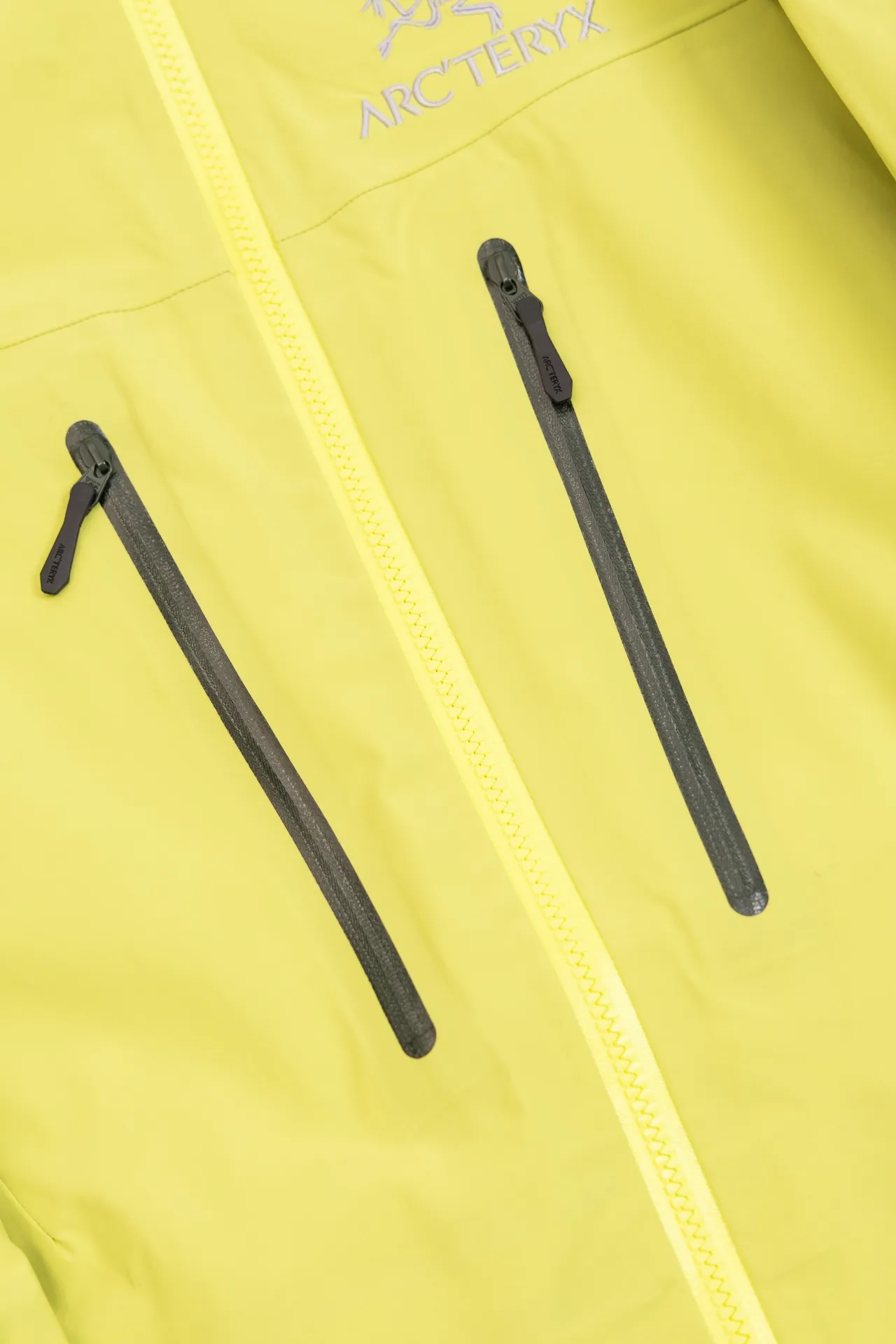 Quality ARC'TERYX SV Arcteryx Alpha SV GTX Same Style S XXL Premium ～ ！ ， 。 Recco ， ， ！ Authentic Gore-Tex ： 100% ＋ ＋20d ( )＋ Authentic ！ ！ ～ ， 。 。 ， ， ， 。 ， Quality 。 😊 Quality ！ Size：S/M/L/XL/XXL ： 81 83 86 88 90 ：117 122 128 132 136 ： 59 61 64 66 68 ： 53 55 58 60 62 S 80-120 M 110-150 L 140-170 XL 160 XXL 180 os ～